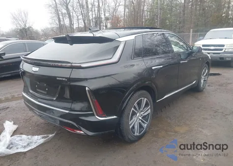 2024 Cadillac Lyriq Luxury W/1Se z USA, uszkodzony, nr VIN 1GYKPSRL5RZ135037